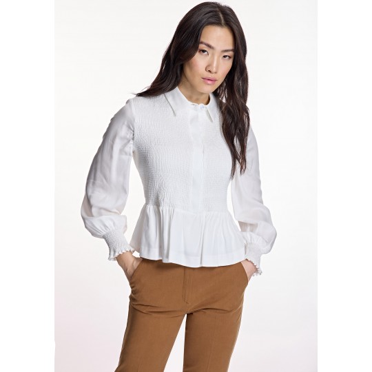 Blusa ALBA CONDE blanca nido de abeja