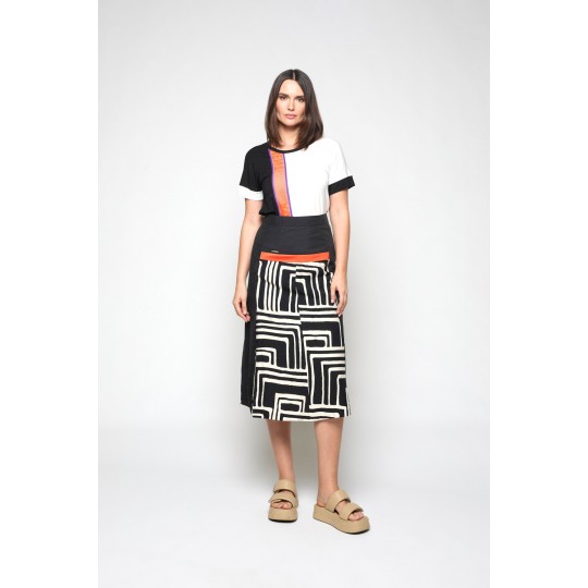 Falda MERCEDES DE MIGUEL negra